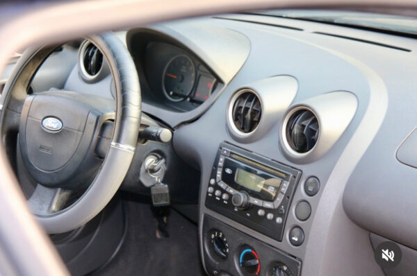 Ford Fiesta 1.6 - Imagen 4