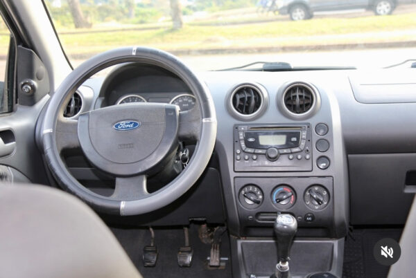 Ford Fiesta 1.6 - Imagen 2